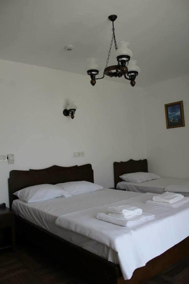 Kaptan Motel Siğacık Buitenkant foto